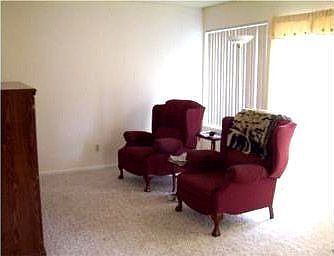4th image of 12009 Swegles Ln