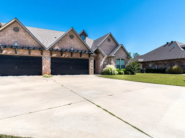 4870 N Castlewood Ln Duplex, 4870 N Castlewood Ln #4872, Springdale, AR 72764