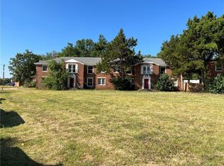 College Ave, Norman, OK 73072