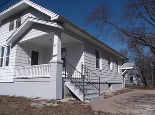 1017 W Armstrong Ave, Peoria, IL
