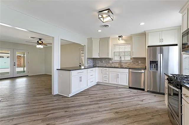 147 Moss Ln — Photo 4