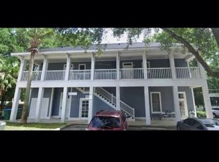 9111 SW 53rd Pl APT E, Gainesville, FL 32608