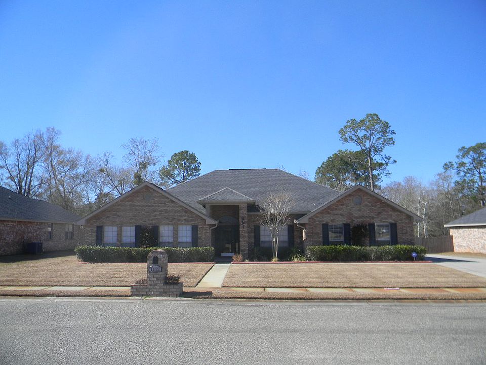 1st image of 17122 Excalibur Cir