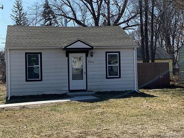 2nd image of 35045 Norene St