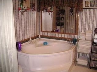 104 Jc Harrison Rd, Pineville, LA 71360