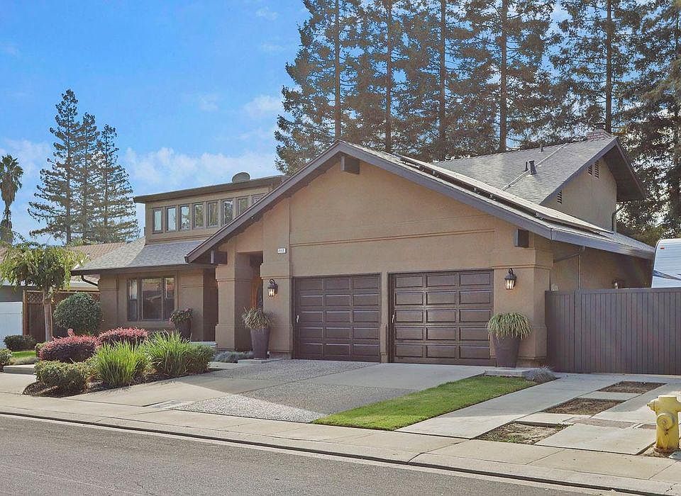 1st image of 2112 Cedarwood Dr