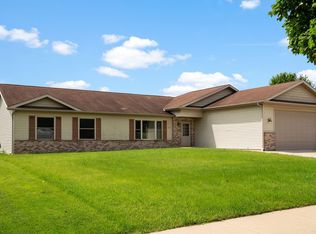 4264 E Rotamer Rd, Janesville, WI 53546