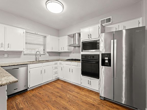 2nd image of 313 Stanton Dr