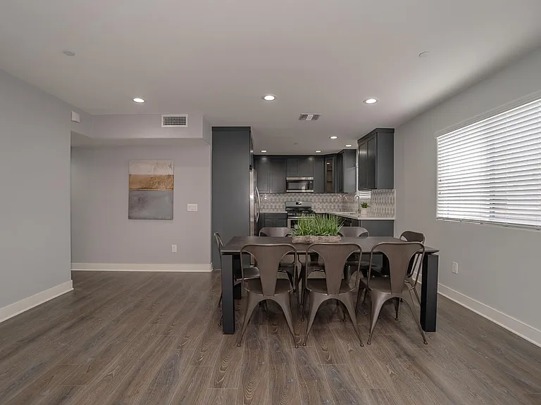 7203 S La Cienega Blvd #7203 — Photo 5