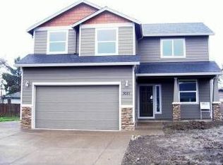 1189 SW Linden Ln, Dallas, OR 97338