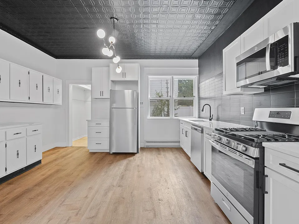 342 Bramhall Ave #U-1
