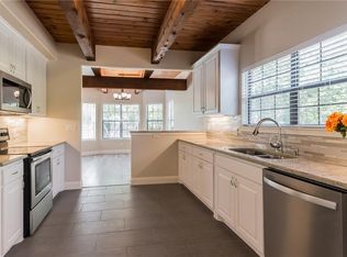 207 Reef Ln, Georgetown, TX 78633