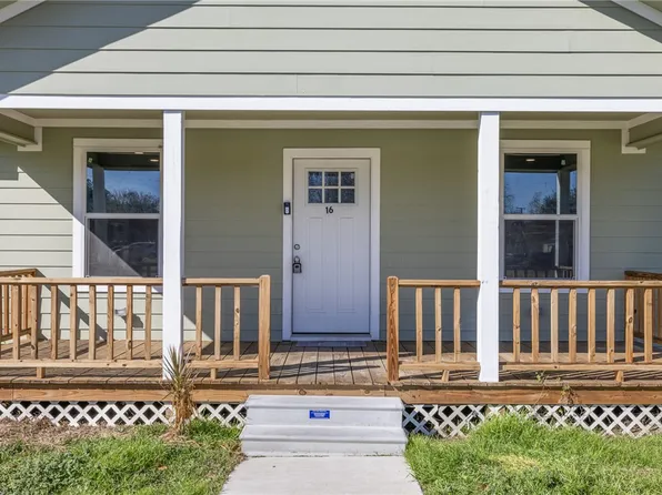 16 Lenora Dr, Hearne, TX 77859