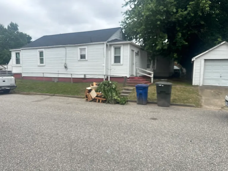 3315 Williams St — Photo 8