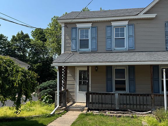 2nd image of 315 W 2nd St