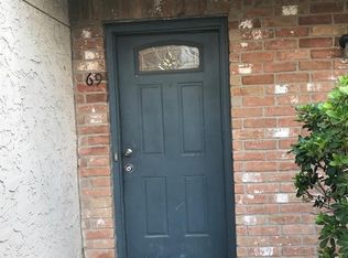 17401 Red Oak Dr, Houston, TX 77090