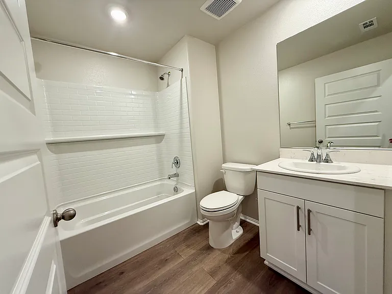 4889 Merida Way — Photo 11