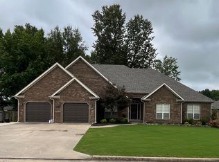 3108 Chad St, Paragould, AR 72450
