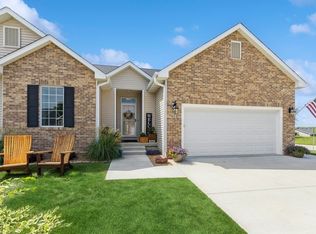 912 N 10th Ave, Winterset, IA 50273
