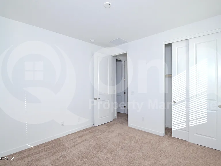 1173 N Jay Pl — Photo 15