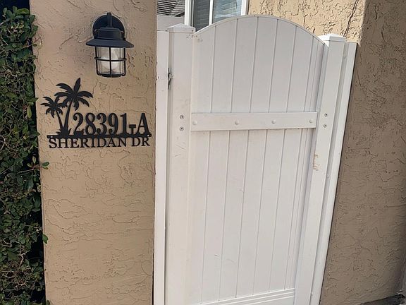 3rd image of 28391 Sheridan Dr #1
