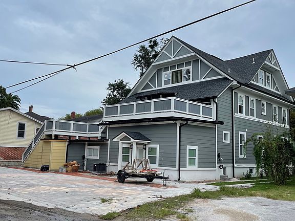 3rd image of 2345 Park St #2