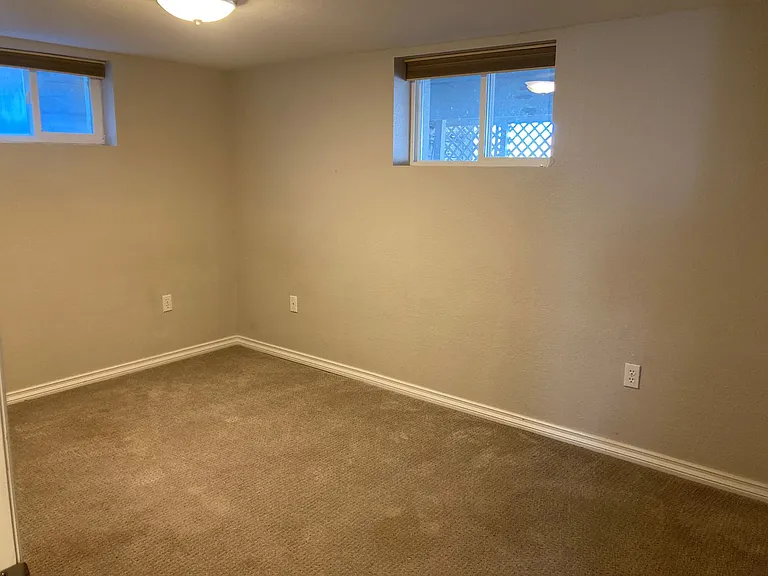 700 S 46th Ave — Photo 38