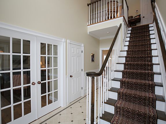 3rd image of Westfall Ct #6