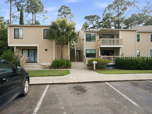 3rd image of 53 Delander Ct APT 24