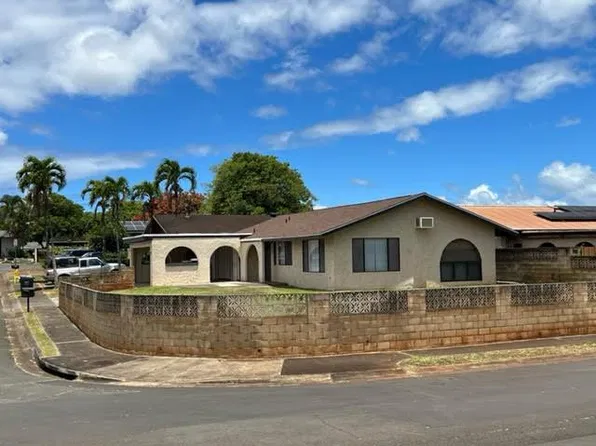 4 Kaalalo Pl, Wahiawa, HI 96786