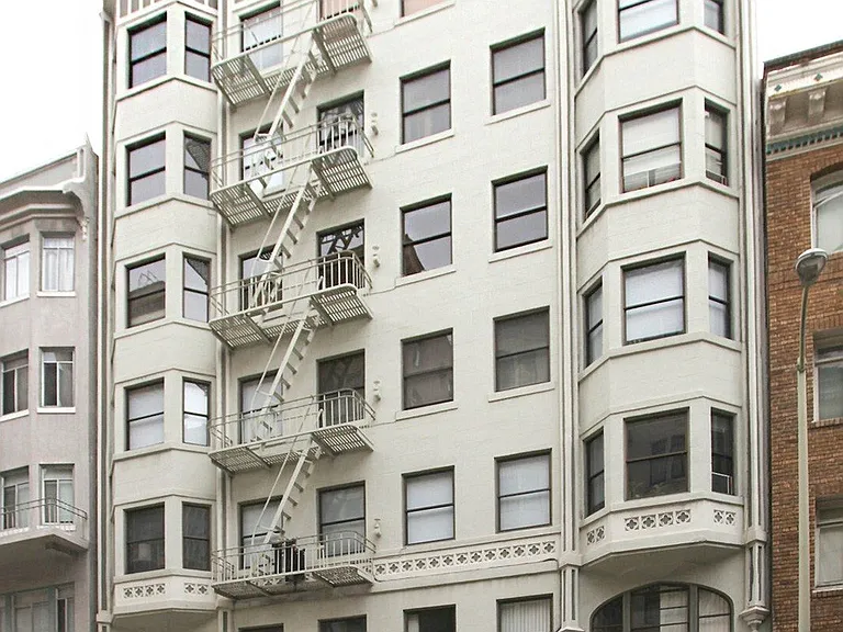 530 Stockton Street — Photo 10
