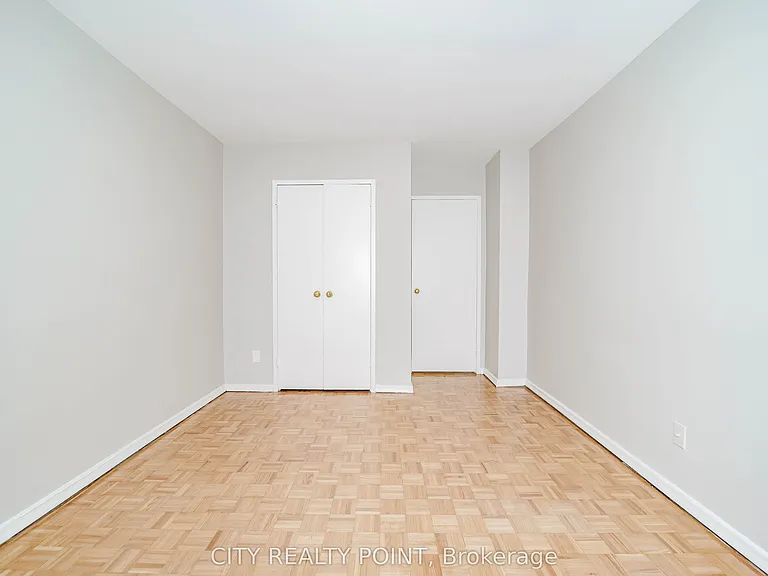 6200 Bathurst St #912 — Photo 9