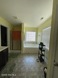 200 Zonnie Ln — Photo 17