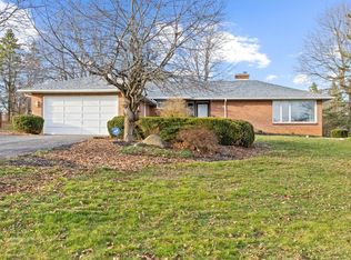 960 Ladue Rd, Brockport, NY 14420