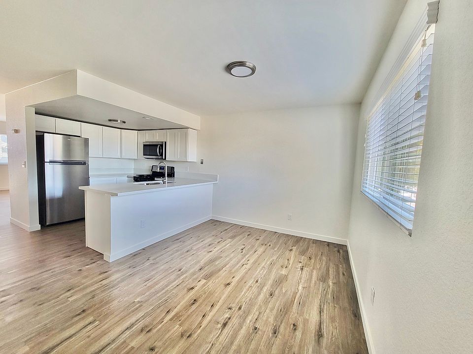 Cypress Townhomes 1152 Apartment Rentals Imperial Beach, CA Zillow