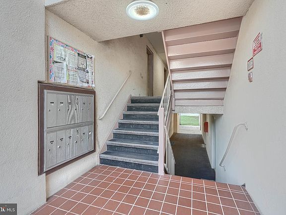 5th image of 10108 Campus Way S APT 303