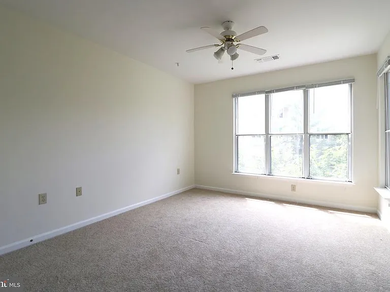 12915 Alton Sq #303 — Photo 9