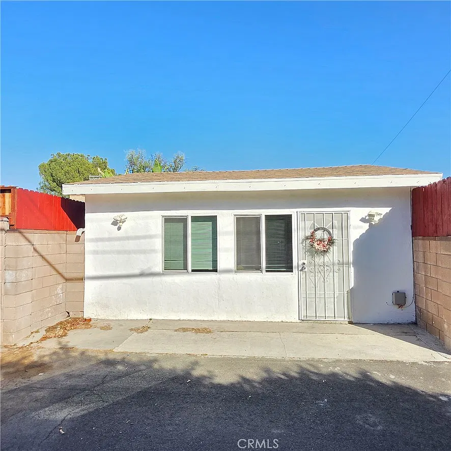 1 bed, 454 sqft, $2,000 — Photo 1
