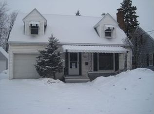 1220 W Spring St, Appleton, WI 54914