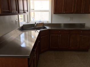 5933 Willowcrest Ave, North Hollywood, CA 91601