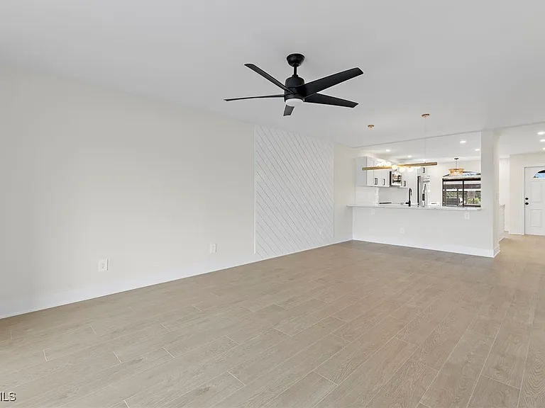 16440 Kelly Cove Dr #2806 — Photo 3