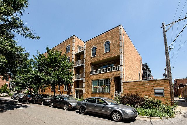 1st image of 1671 N Claremont Ave #1