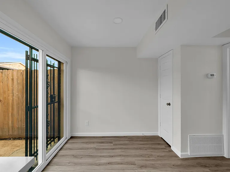 6111 Beverly Hill St #32 — Photo 13