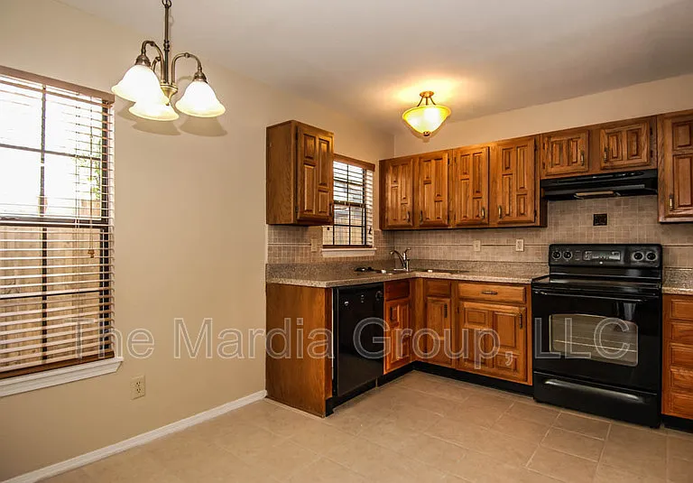 2984 Harbinger Ln — Photo 9