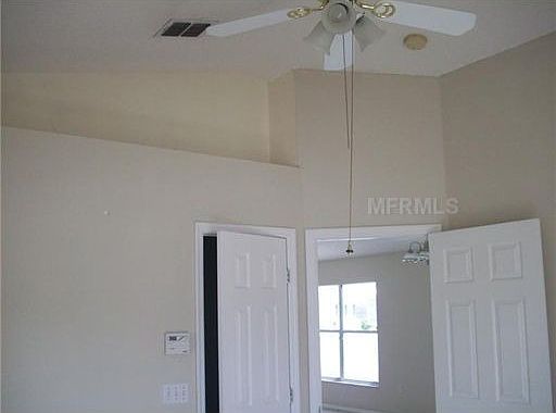 5th image of 2204 Hannah Ln