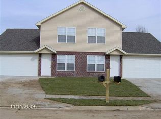 1223-1225 Remington Dr, Centralia, MO 65240