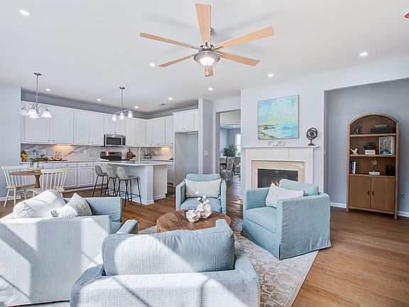 2nd image of 144 Graduate Ln