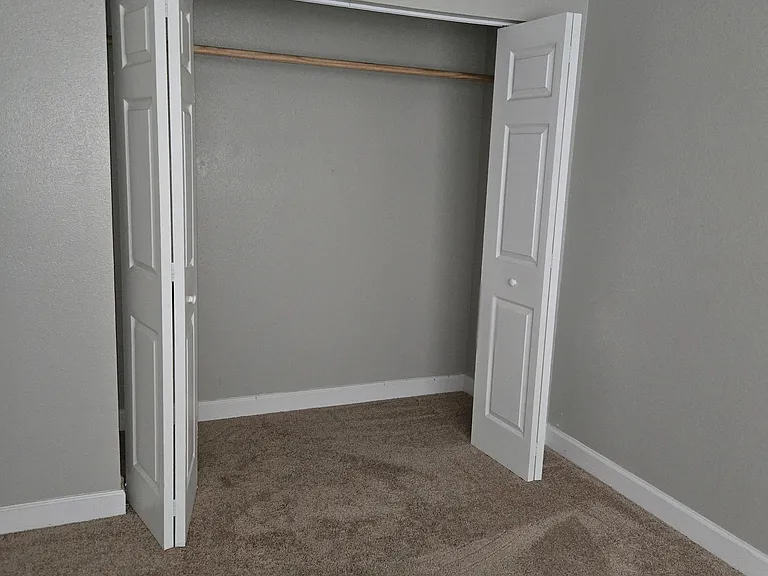 12403 Oak Cedar Pl #201 — Photo 4