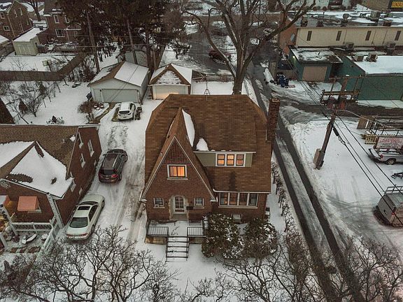 4th image of 642 Westmoreland Ave