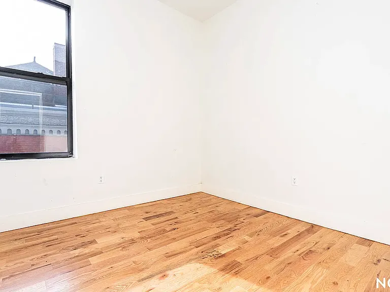 57 Grove St #3E — Photo 4